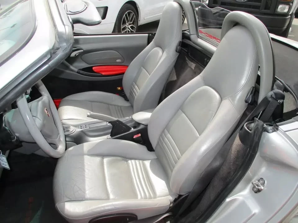 2004 Porsche 986 Boxster - Image 9 of 13
