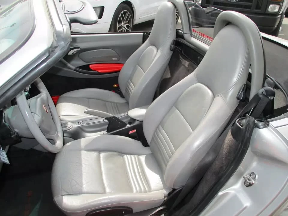 2004 Porsche 986 Boxster - Image 9 of 13