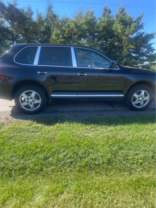 2004 Porsche 955/957 Cayenne - Image 2 of 15