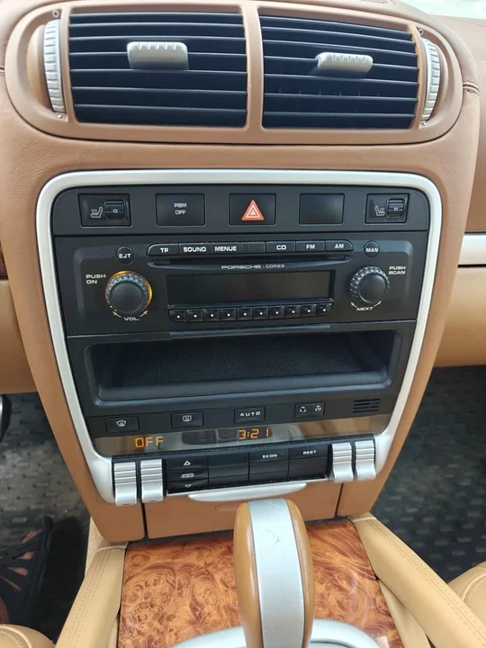 2004 Porsche 955/957 Cayenne - Image 11 of 19