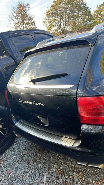 2004 Porsche 955/957 Cayenne - Image 4 of 9