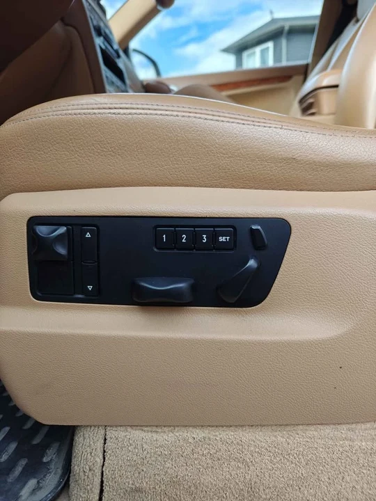 2004 Porsche 955/957 Cayenne - Image 15 of 19