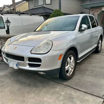 2004 Porsche Cayenne S