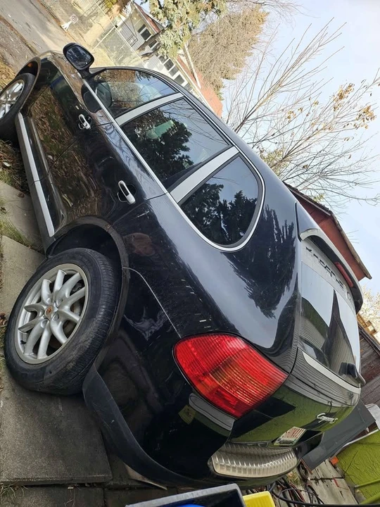 2004 Porsche 955/957 Cayenne - Image 4 of 17