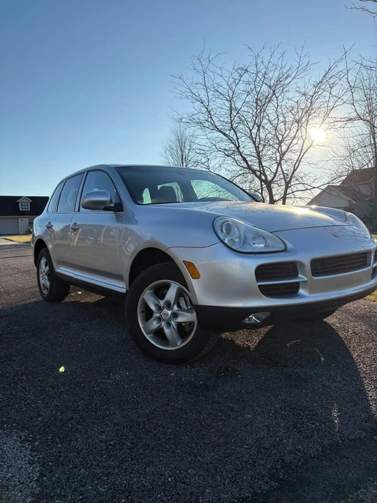 2004 Porsche 955/957 Cayenne - Image 3 of 11