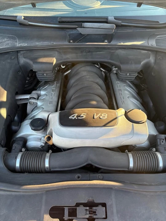 2004 Porsche 955/957 Cayenne - Image 8 of 11