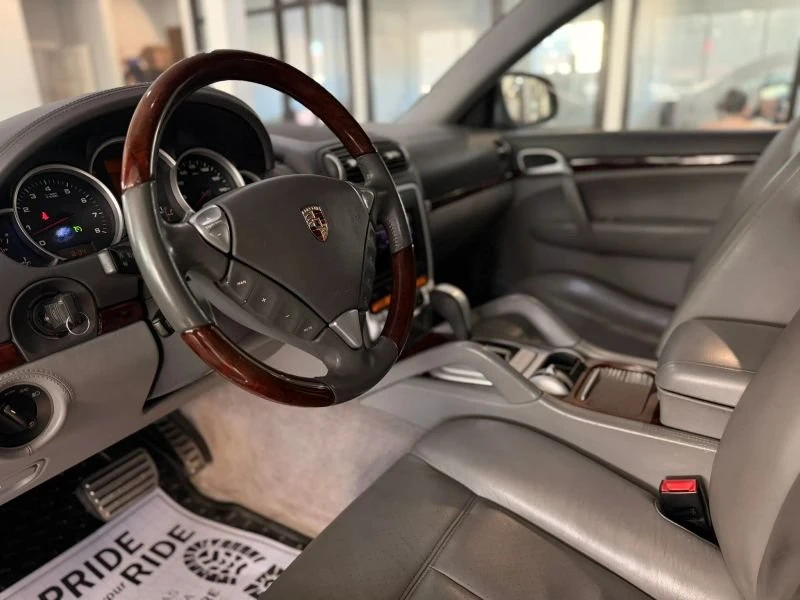 2004 Porsche 955/957 Cayenne S - Image 13 of 19