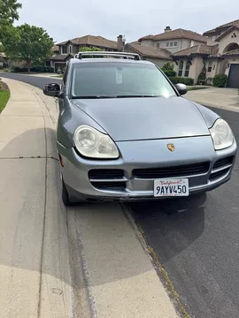 2004 Porsche Cayenne GTS