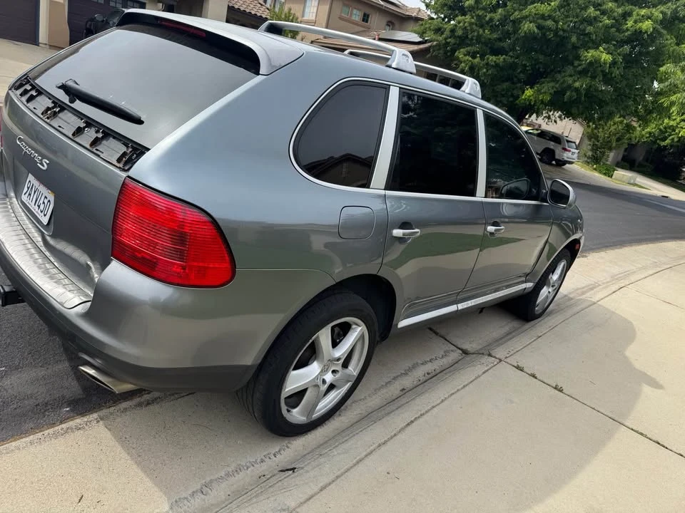 2004 Porsche Cayenne - Image 4 of 7