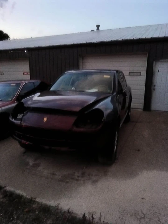 2004 Porsche 955/957 Cayenne S - Image 2 of 3