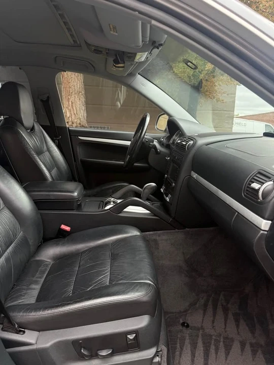 2004 Porsche 955/957 Cayenne S - Image 10 of 19