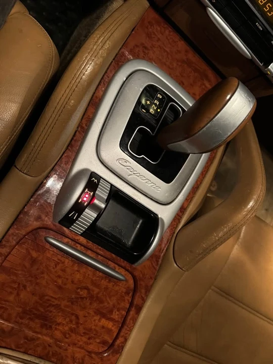2004 Porsche 955/957 Cayenne S - Image 9 of 10