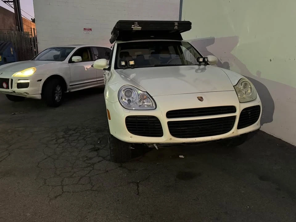 2004 Porsche 955/957 Cayenne S - Image 2 of 10