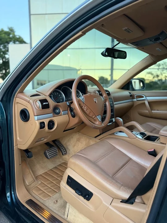 2004 Porsche 955/957 Cayenne S - Image 5 of 10