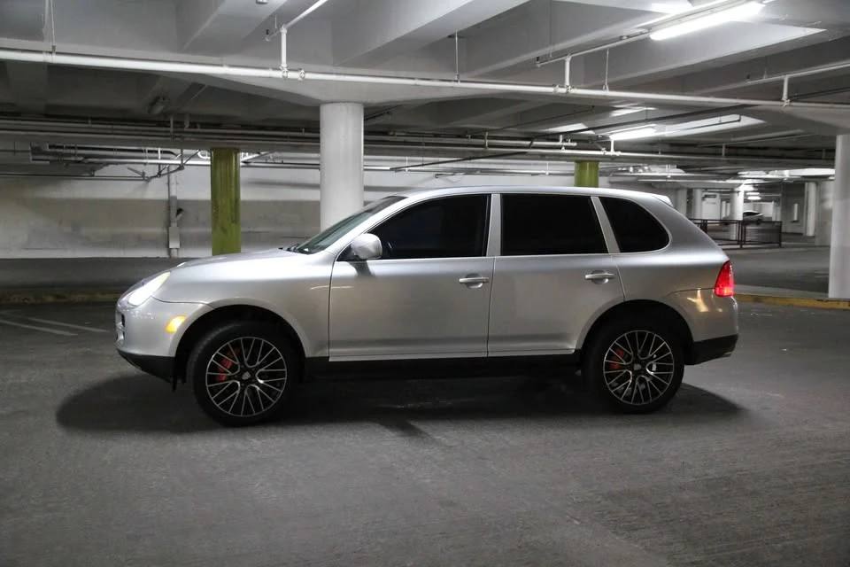 2004 Porsche 955/957 Cayenne S - Image 2 of 17