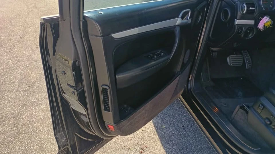2004 Porsche 955/957 Cayenne S - Image 8 of 18