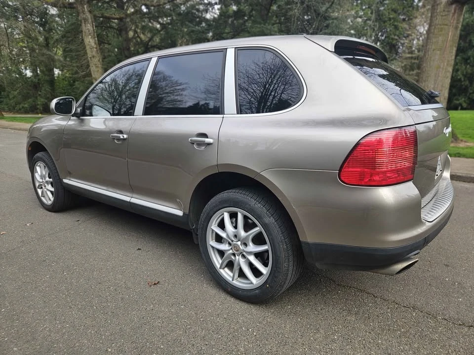 2004 Porsche 955/957 Cayenne S - Image 3 of 19