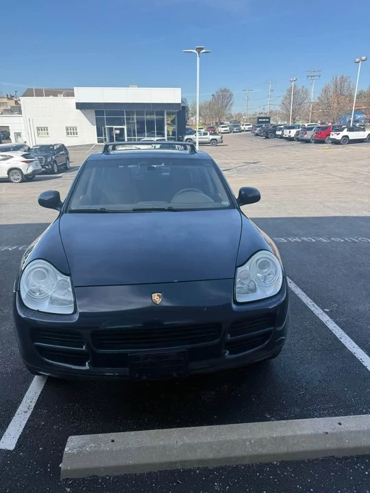 2004 Porsche 955/957 Cayenne S - Image 2 of 11