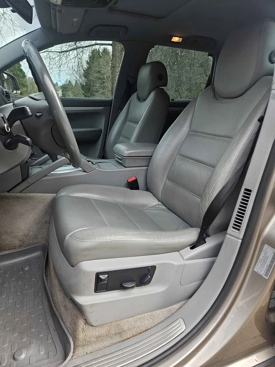 2004 Porsche 955/957 Cayenne S - Image 10 of 19