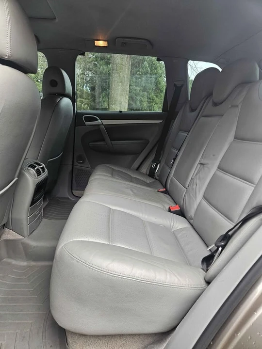 2004 Porsche 955/957 Cayenne S - Image 18 of 19