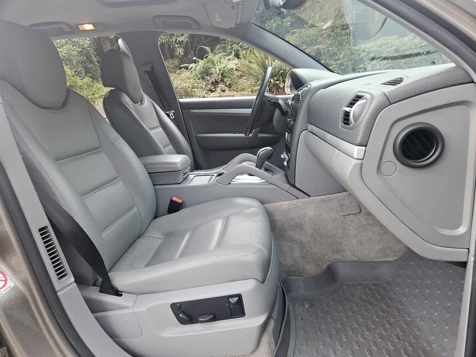 2004 Porsche 955/957 Cayenne S - Image 14 of 19