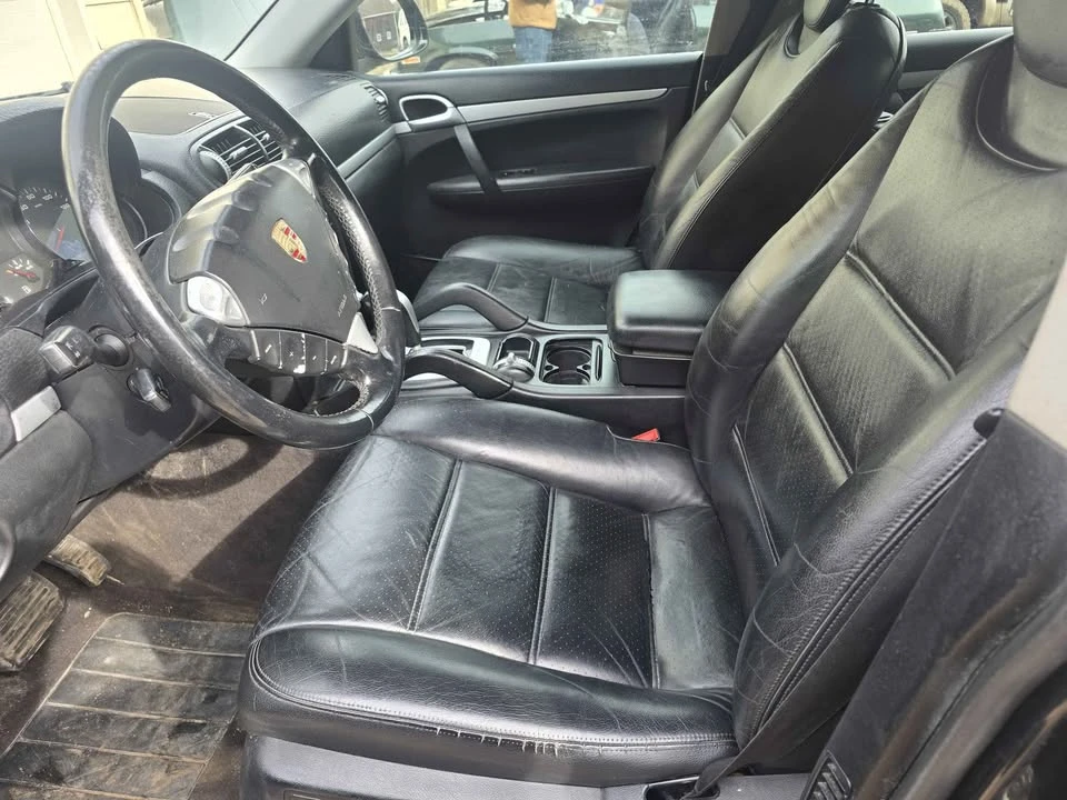 2004 Porsche 955/957 Cayenne S - Image 9 of 14