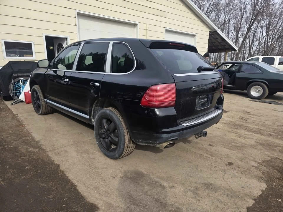 2004 Porsche 955/957 Cayenne S - Image 8 of 14