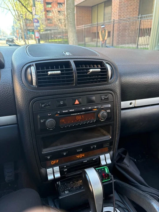 2004 Porsche 955/957 Cayenne S - Image 10 of 11