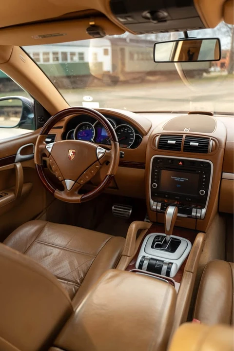 2004 Porsche 955/957 Cayenne S - Image 4 of 12