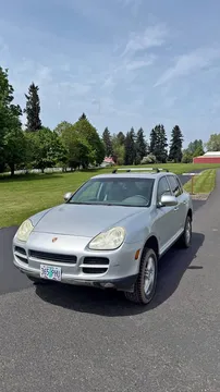 2004 Porsche Cayenne S