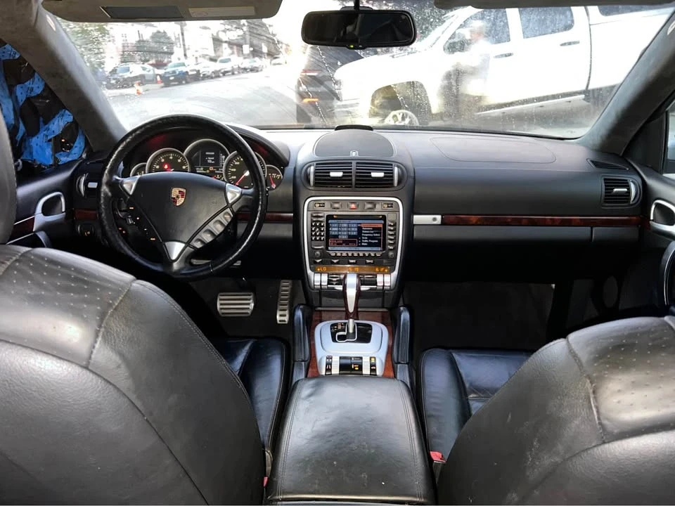 2004 Porsche 955/957 Cayenne Turbo - Image 8 of 19