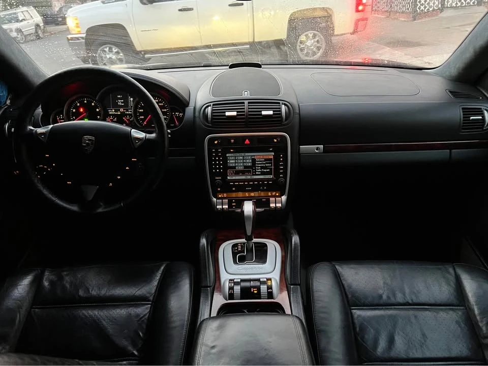 2004 Porsche 955/957 Cayenne Turbo - Image 7 of 19