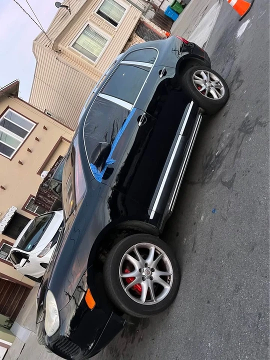 2004 Porsche 955/957 Cayenne Turbo - Image 3 of 19