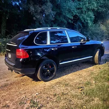 2004 Porsche Cayenne Turbo