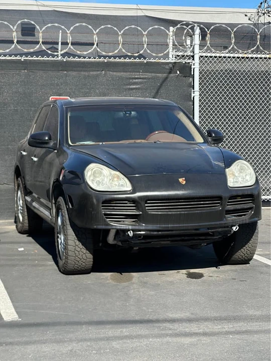 2004 Porsche 955/957 Cayenne Turbo - Image 2 of 4