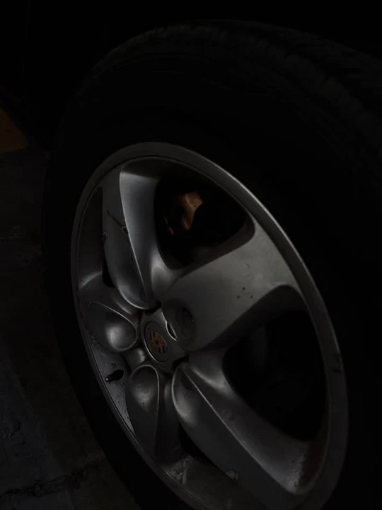 2004 Porsche 955/957 Cayenne S - Image 13 of 19