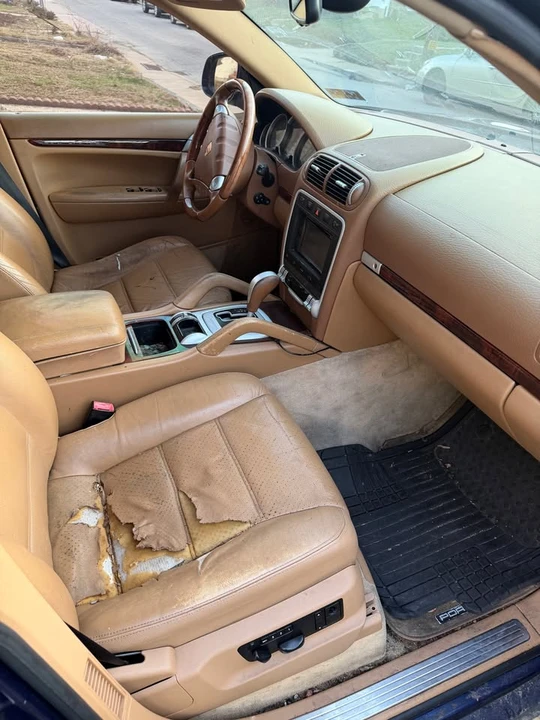 2004 Porsche 955/957 Cayenne S - Image 14 of 19