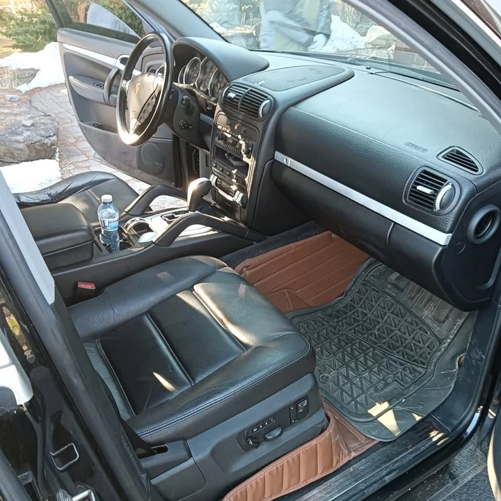 2004 Porsche 955/957 Cayenne S - Image 9 of 10