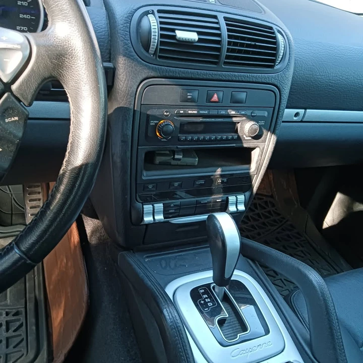 2004 Porsche 955/957 Cayenne S - Image 10 of 10