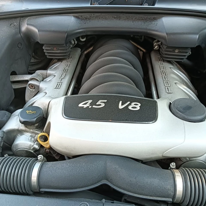 2004 Porsche 955/957 Cayenne S - Image 4 of 10