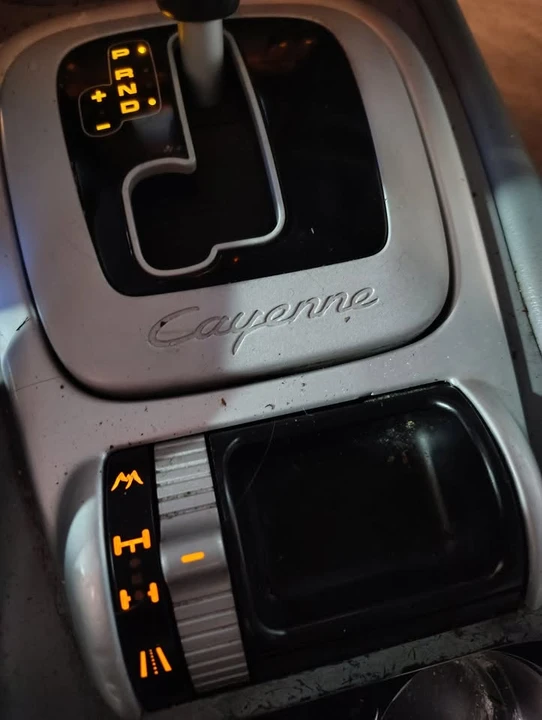 2004 Porsche 955/957 Cayenne S - Image 6 of 8