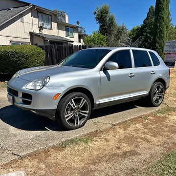 2004 Porsche Cayenne S