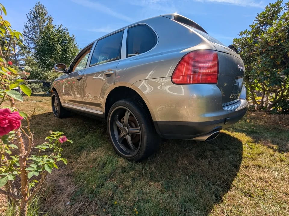 2004 Porsche 955/957 Cayenne S - Image 12 of 20
