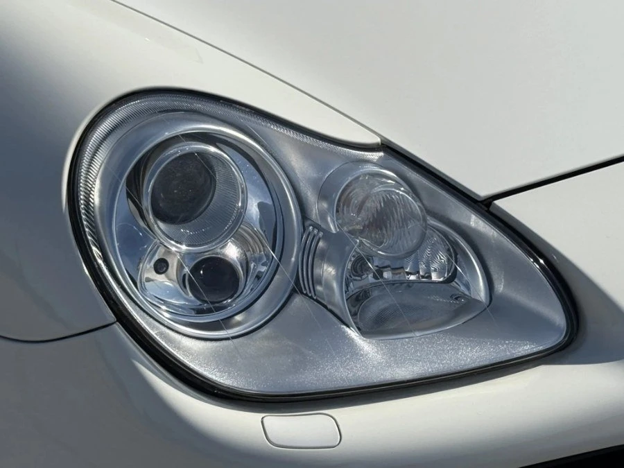 2004 Porsche 955/957 Cayenne S - Image 11 of 20