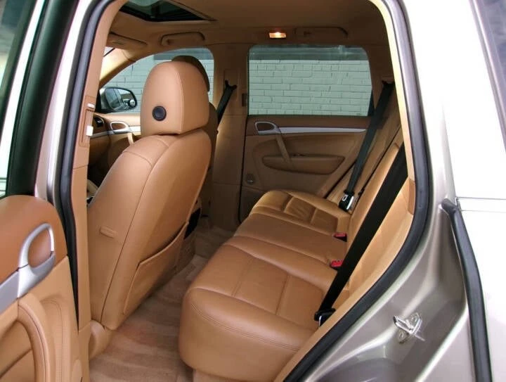 2004 Porsche 955/957 Cayenne S - Image 10 of 17