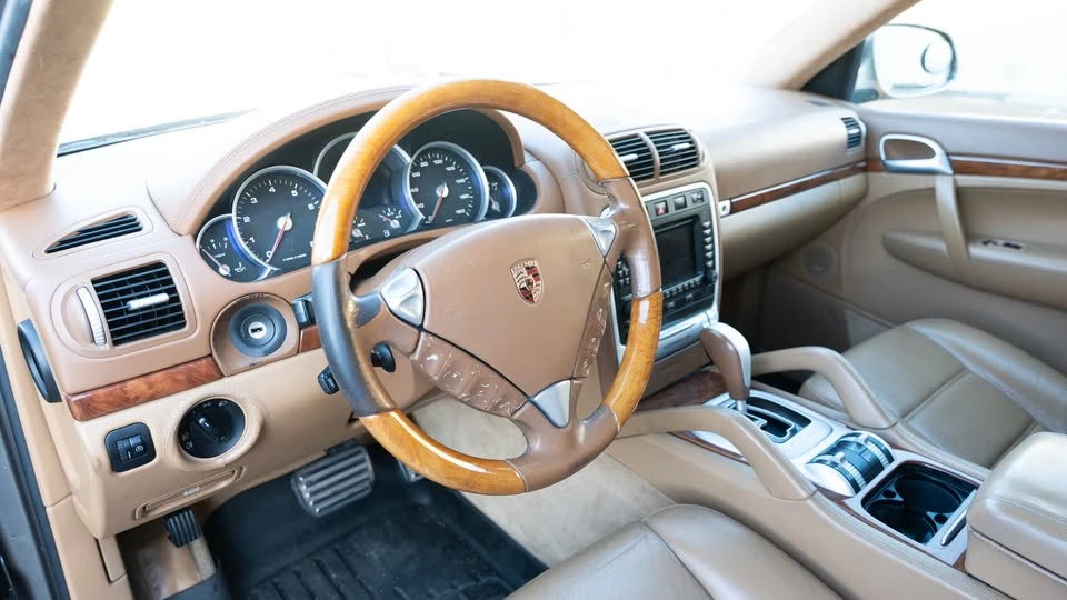 2004 Porsche 955/957 Cayenne Turbo - Image 17 of 19