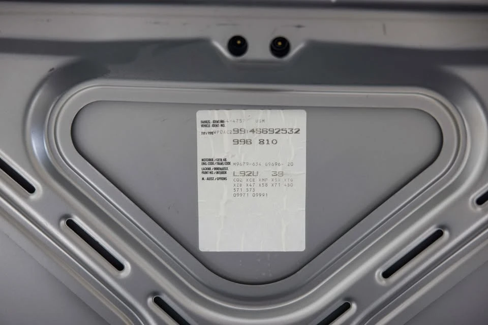 2004 Porsche 996 GT3 - Image 16 of 19