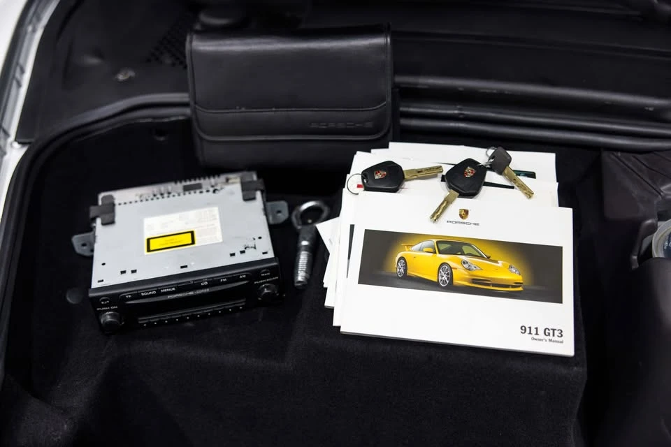 2004 Porsche 996 GT3 - Image 17 of 19