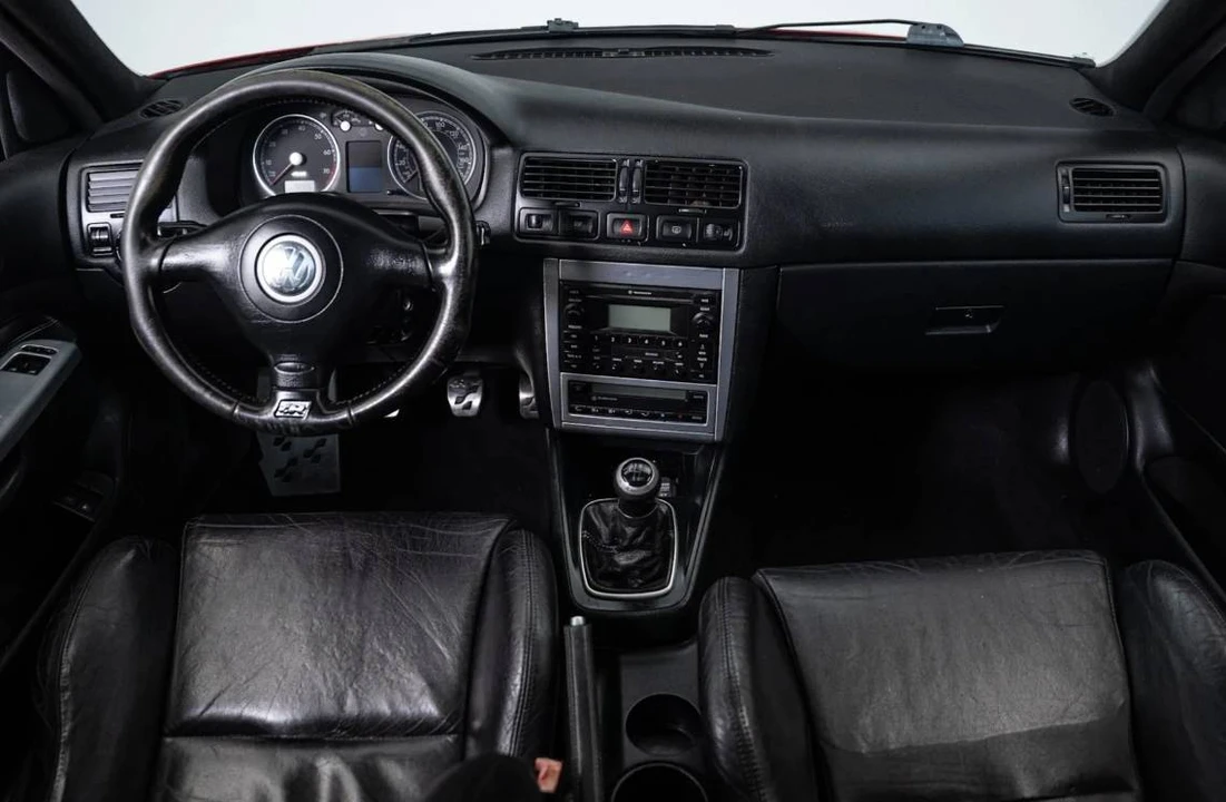 2004 Volkswagen R32 Mk4 - Image 8 of 9
