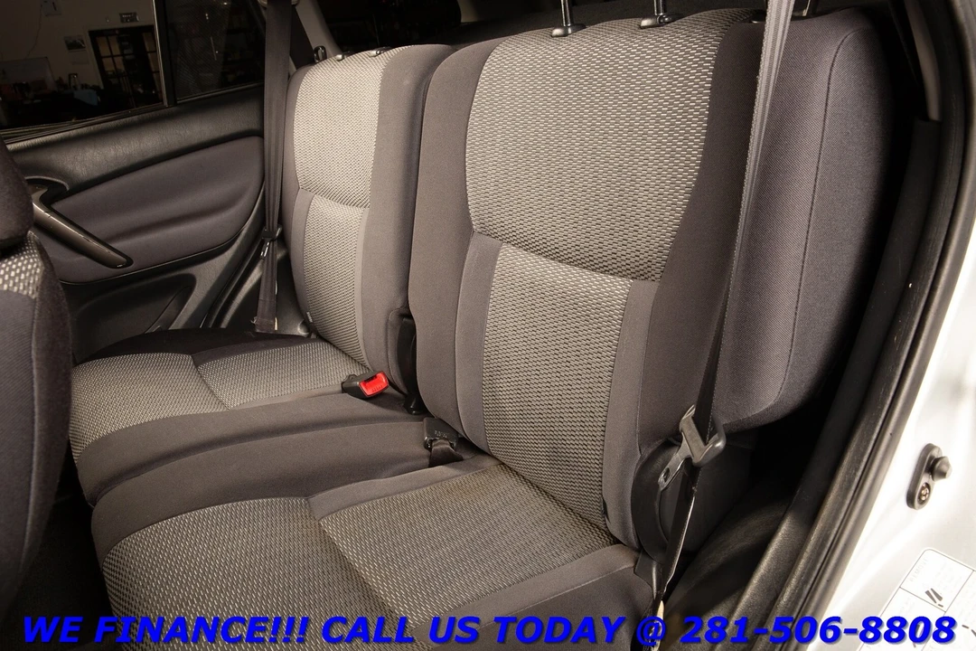 2004 Toyota RAV4 2nd Gen - Image 21 of 21